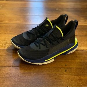 Under Armour Curry 7 Mens Size 8